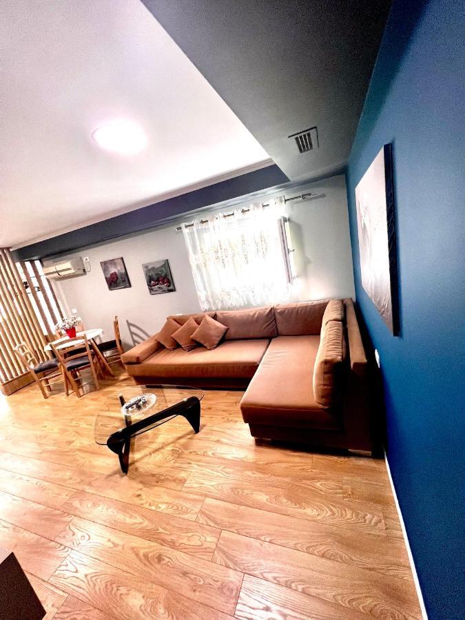 Genta Apartment "21 Dhjetori" Tirana Exterior photo